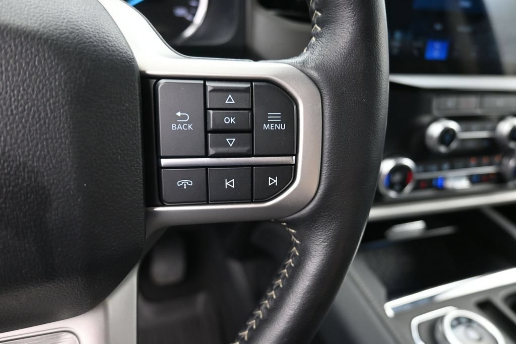 Certified 2024 Ford Expedition Max XLT RWD image 7
