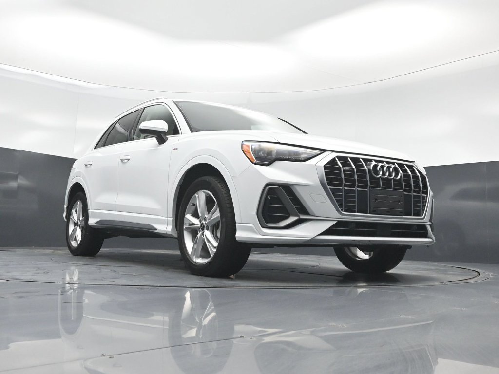 Used 2021 Audi Q3 2.0T Premium w/ Convenience Package AWD/4WD image 44