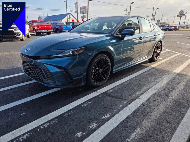 Used 2025 Toyota Camry Hybrid