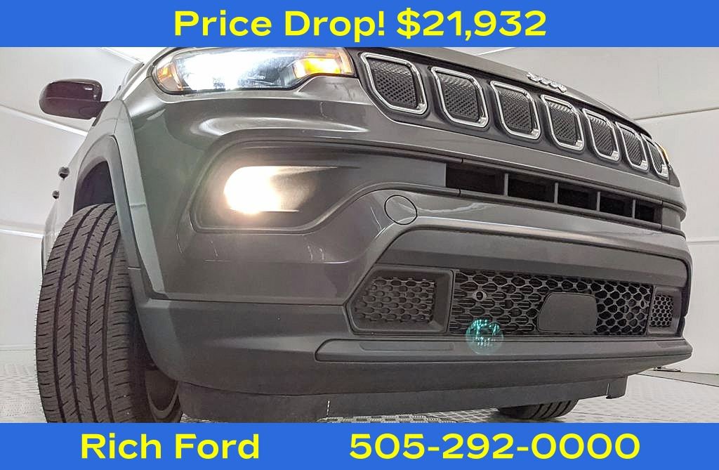 Used 2022 Jeep Compass Latitude AWD/4WD image 22