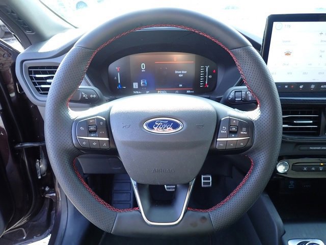 Certified 2023 Ford Escape ST-Line w/ Tech Pack #1 image 23