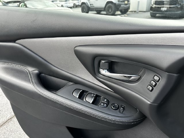 Used 2020 Nissan Murano SL w/ Moonroof Package AWD/4WD image 31