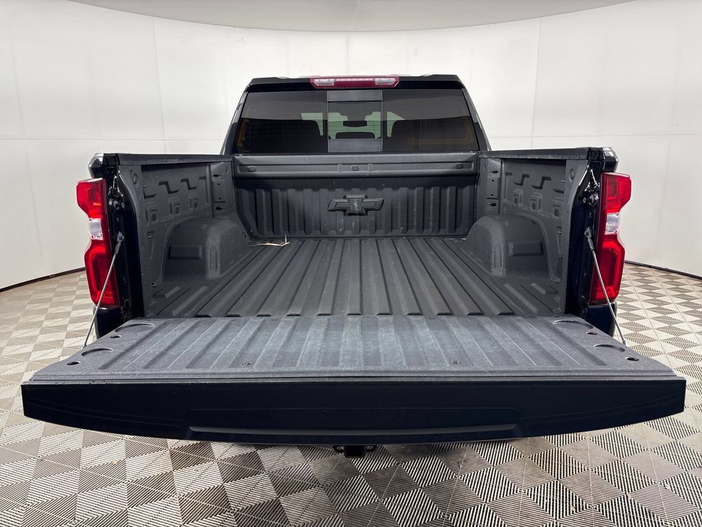 Used 2024 Chevrolet Silverado 1500 LT Trail Boss w/ Convenience Package II AWD/4WD image 23