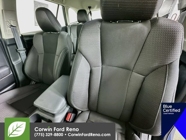 Used 2025 Subaru Outback AWD/4WD image 23