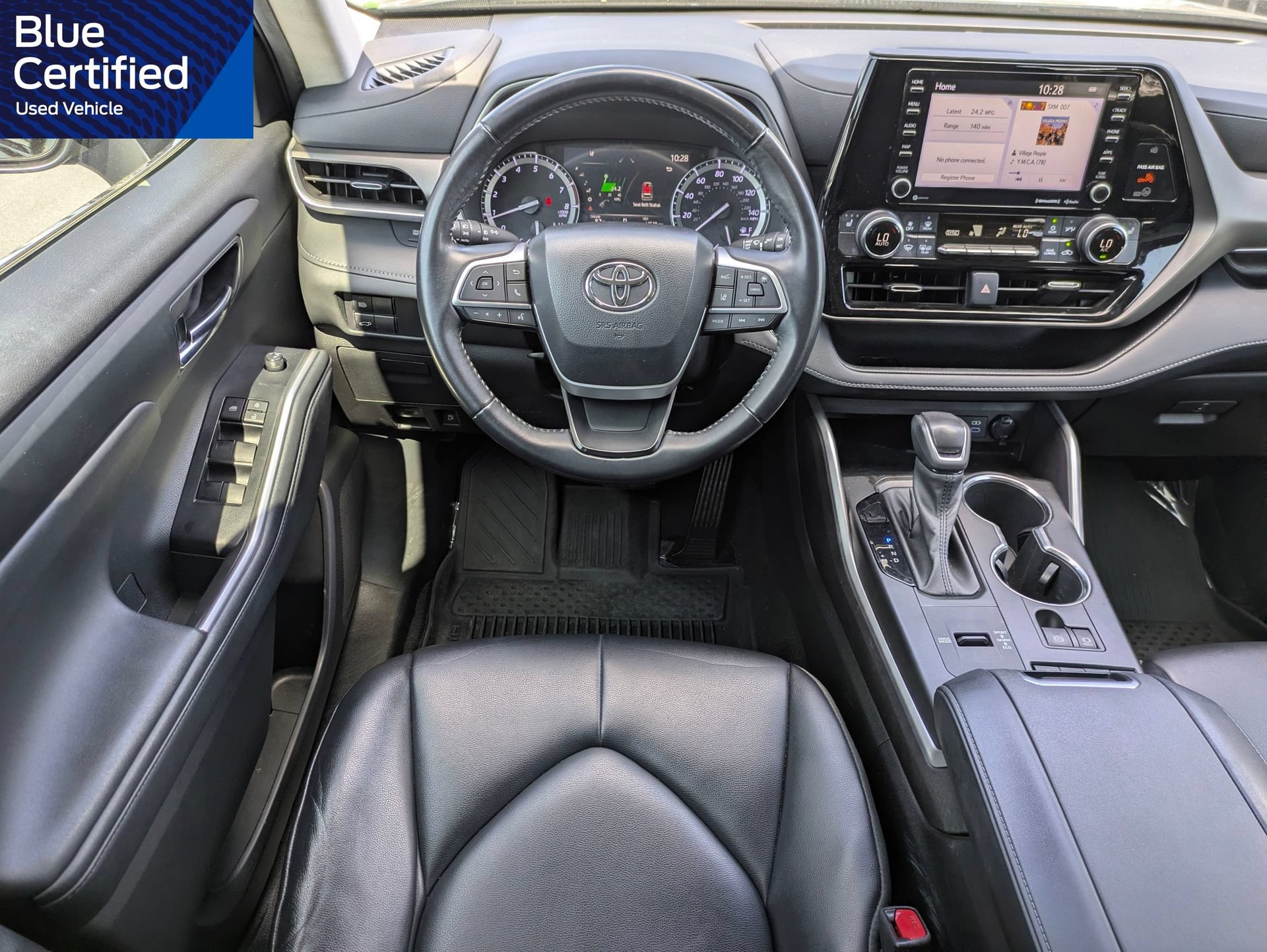 Used 2022 Toyota Highlander XLE FWD image 19