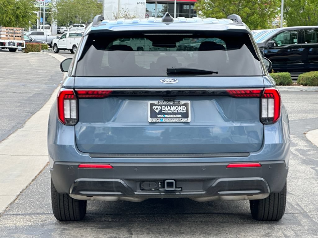 Certified 2025 Ford Explorer ST-Line w/ Premium Package RWD image 6