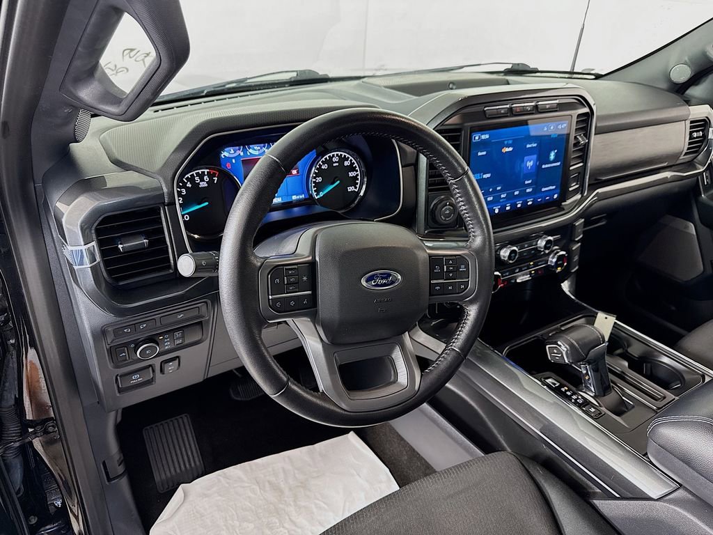 Certified 2022 Ford F150 XLT w/ Equipment Group 302A High image 15