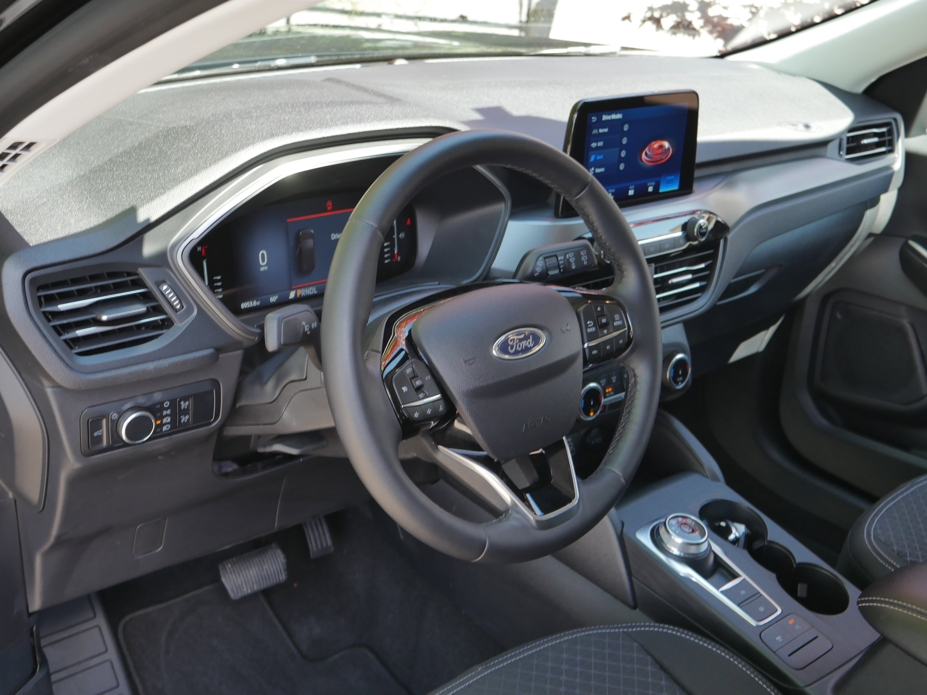 Certified 2024 Ford Escape Active AWD/4WD image 4