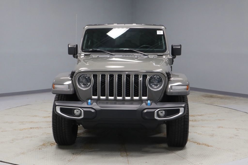 Used 2023 Jeep Wrangler Unlimited Sahara AWD/4WD image 8