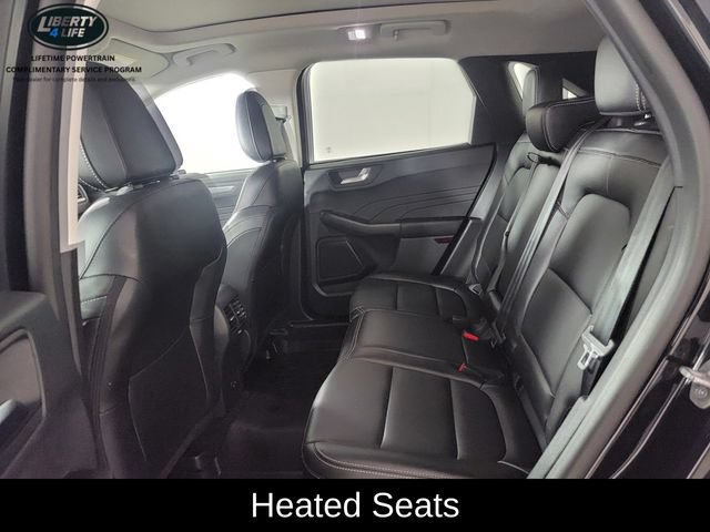 Certified 2022 Ford Escape Titanium w/ Class II Trailer Tow Package AWD/4WD image 17