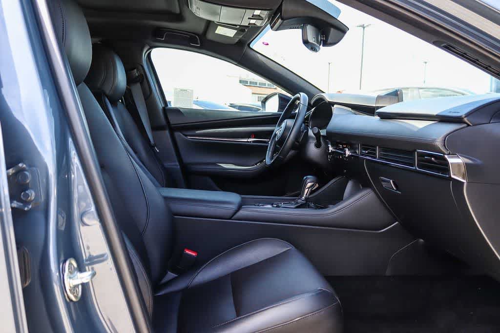 Used 2021 MAZDA MAZDA3 Hatchback w/Premium Plus Pkg AWD/4WD image 16