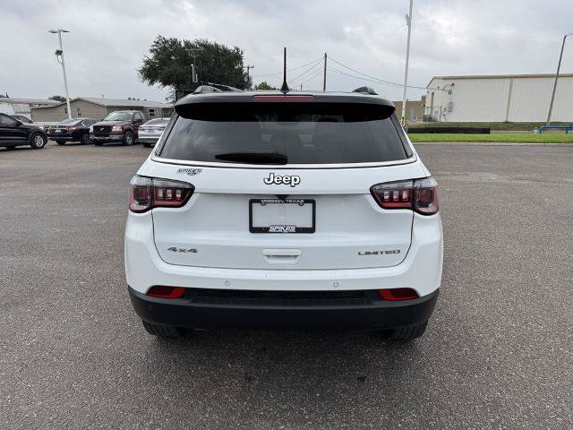 Used 2025 Jeep Compass Limited AWD/4WD image 4