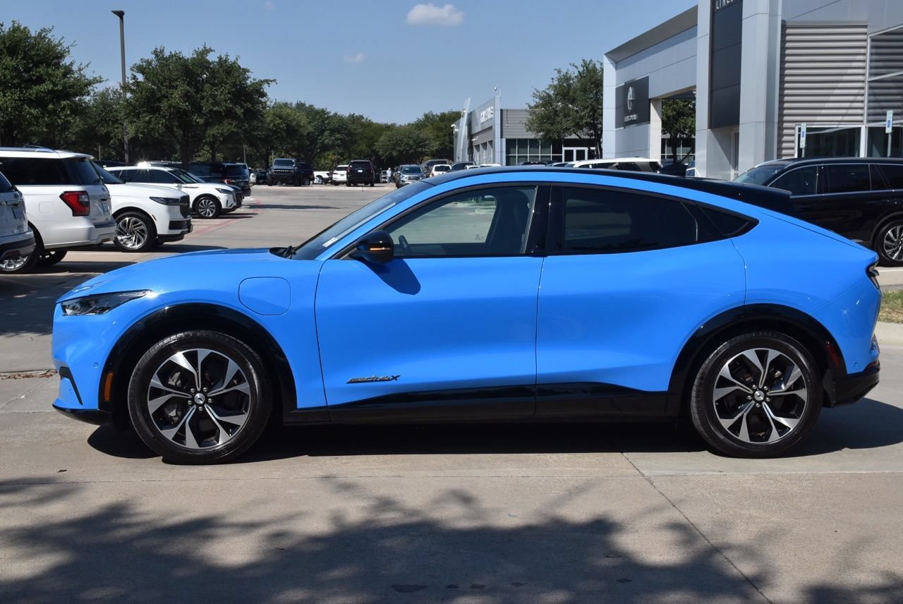 Certified 2022 Ford Mustang Mach-E Premium AWD/4WD image 12