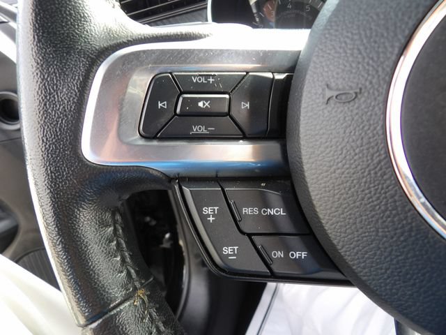 Certified 2021 Ford Mustang Coupe RWD image 31