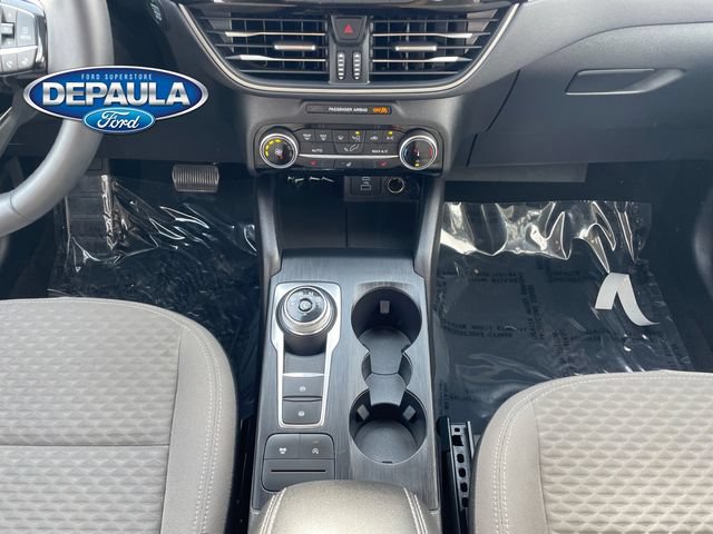 Certified 2022 Ford Escape SE w/ Cold Weather Package AWD/4WD image 14
