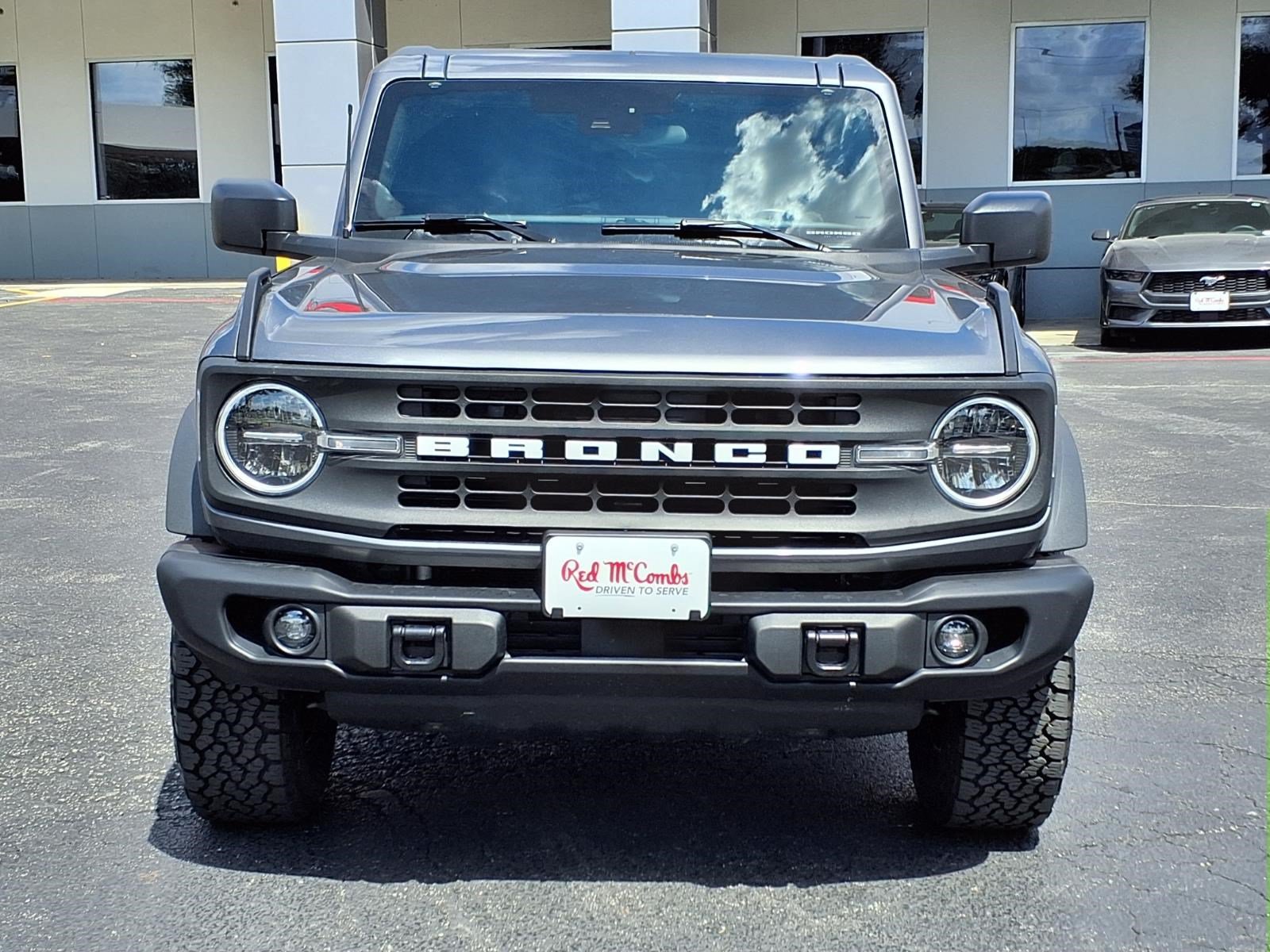 Certified 2025 Ford Bronco Big Bend w/ Black Diamond Package AWD/4WD image 2