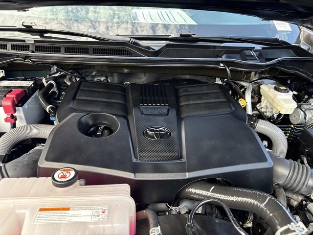 Used 2025 Toyota Tundra SR5 w/ SR5 Convenience Package AWD/4WD image 37