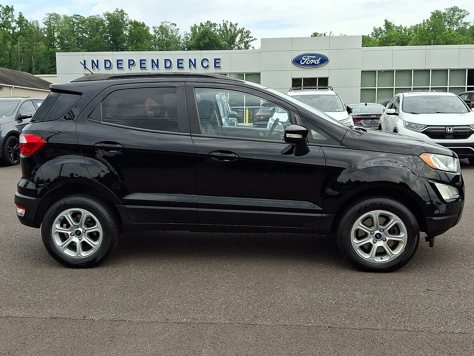 Certified 2021 Ford EcoSport SE w/ SE Convenience Package AWD/4WD image 12