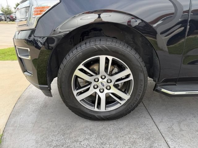 Certified 2022 Ford Expedition Max Limited AWD/4WD image 4