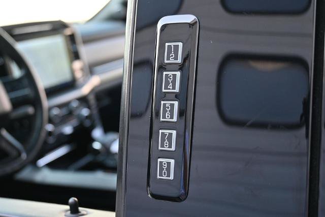 Certified 2022 Ford F150 Platinum w/ Equipment Group 701A High AWD/4WD image 20