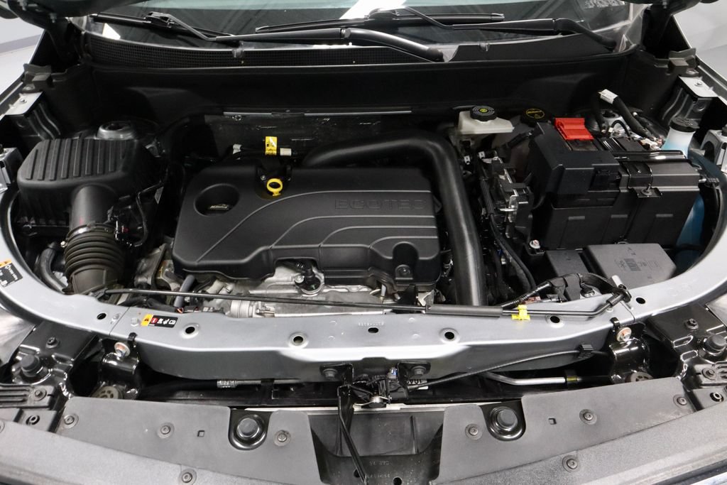Used 2025 Chevrolet Equinox LT FWD image 17