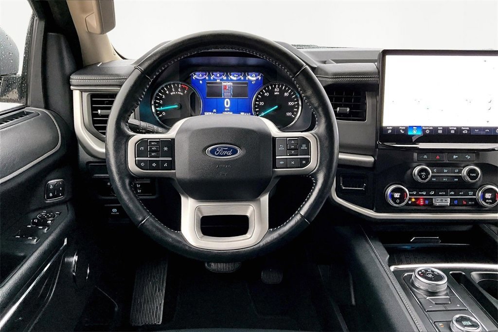 Certified 2023 Ford Expedition XLT image 7
