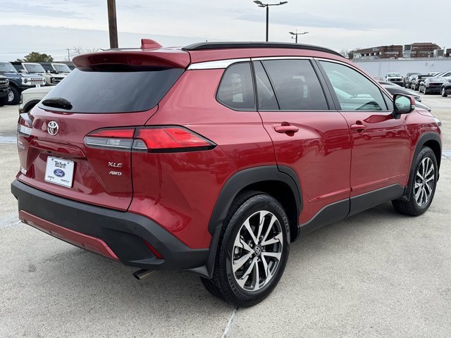 Used 2023 Toyota Corolla Cross XLE w/ Convenience Package image 8