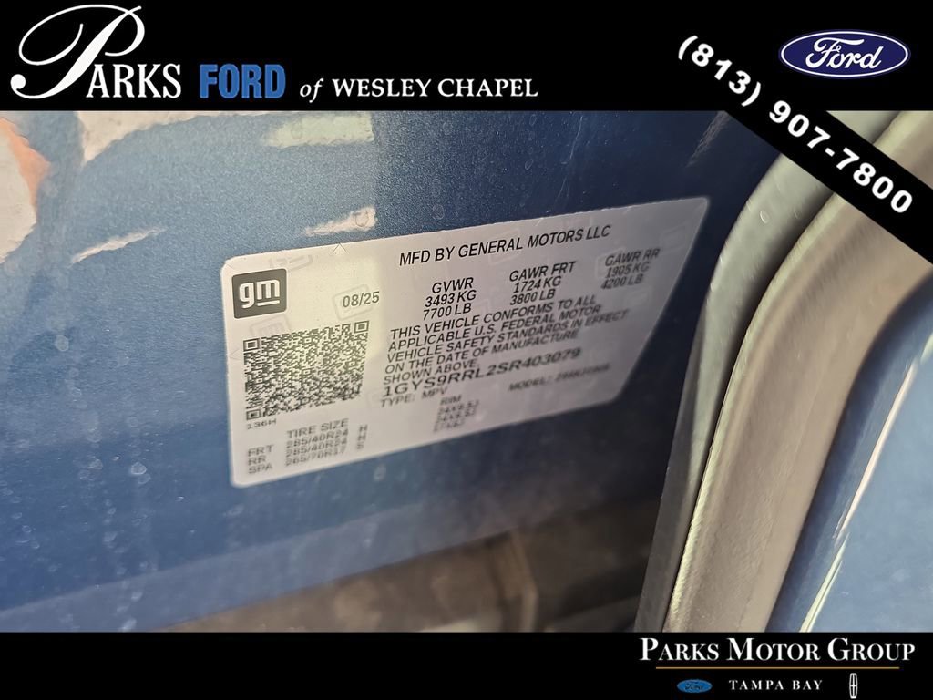 Used 2025 Cadillac Escalade ESV Sport Platinum w/ LPO, ONYX Package image 39