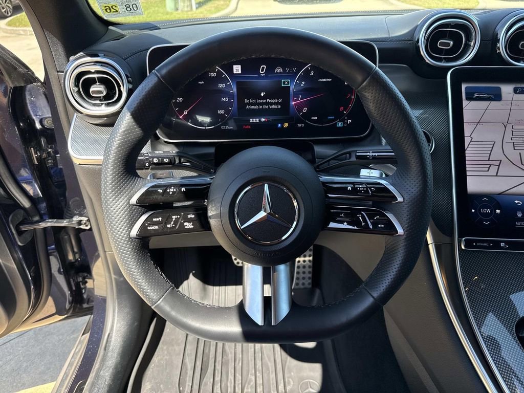 Used 2023 Mercedes-Benz GLC 300 image 23