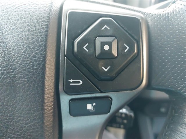 Used 2017 Toyota Tacoma SR5 w/ Tow Package image 18