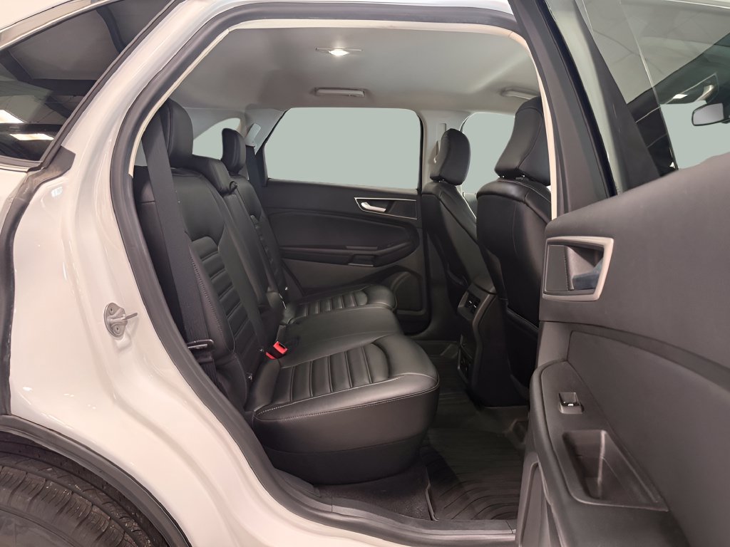 Certified 2023 Ford Edge SEL w/ Convenience Package AWD/4WD image 28