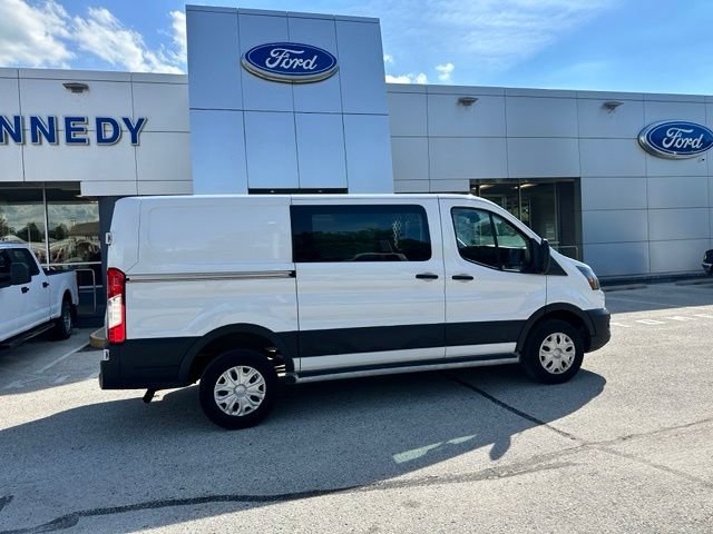 Certified 2025 Ford Transit 250 Low Roof w/ Exterior Upgrade Package RWD image 18