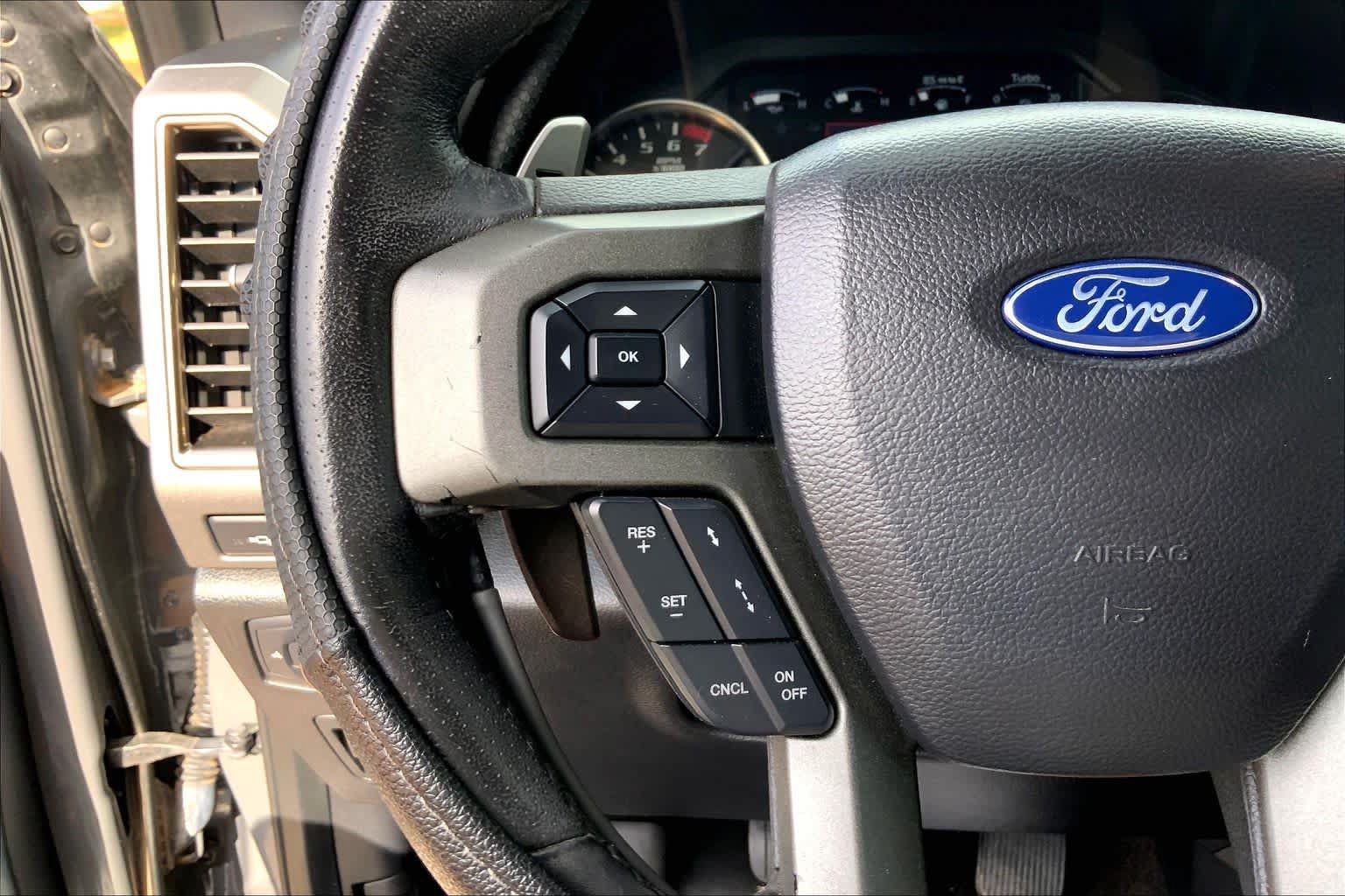 Certified 2020 Ford F150 Raptor w/ Equipment Group 802A Luxury AWD/4WD image 24