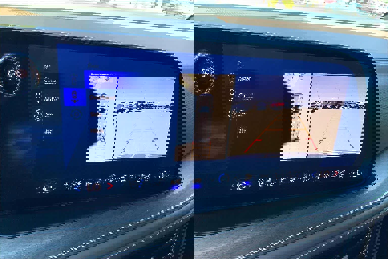 Used 2025 Chevrolet Tahoe High Country image 27