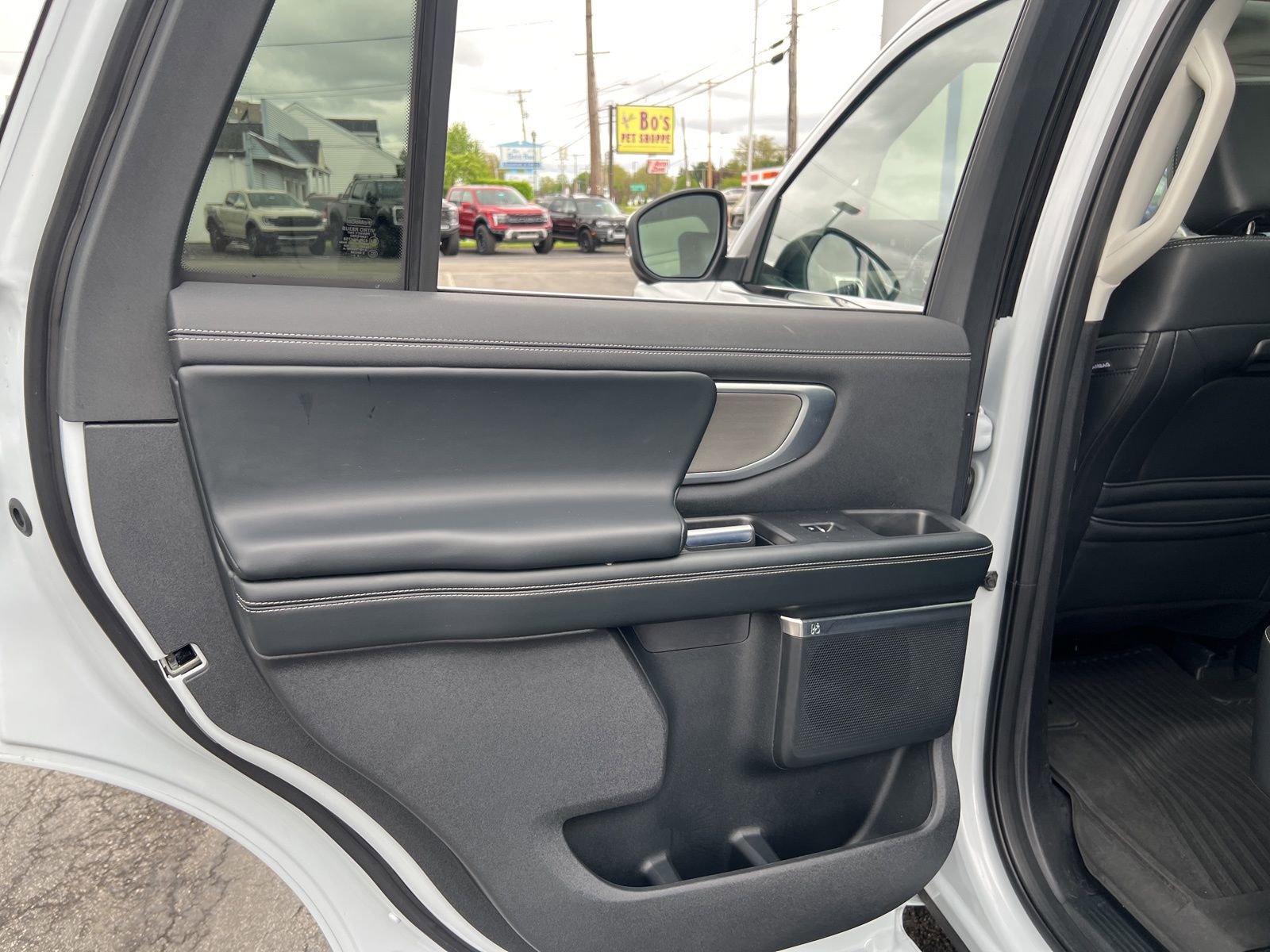 Certified 2025 Ford Expedition Platinum AWD/4WD image 62