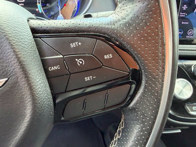 Used 2020 Chrysler Pacifica Limited w/ S Appearance Package FWD image 10