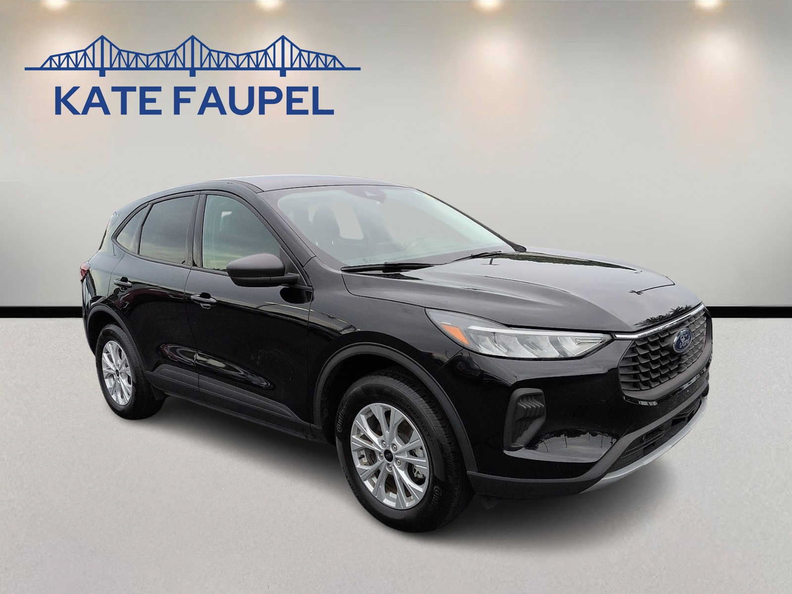 Certified 2025 Ford Escape Active AWD/4WD image 1