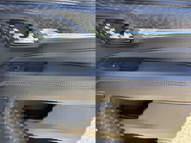 Used 2023 GMC Yukon Denali image 21