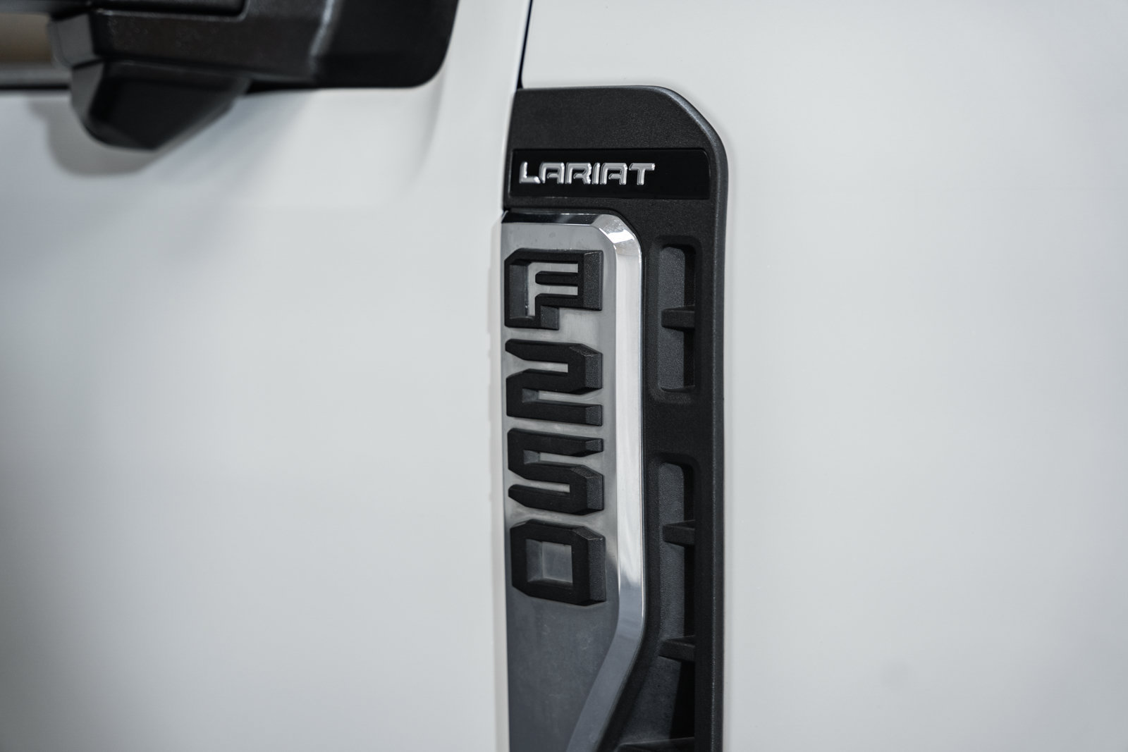 Certified 2024 Ford F250 Lariat w/ Lariat Ultimate Package AWD/4WD image 13