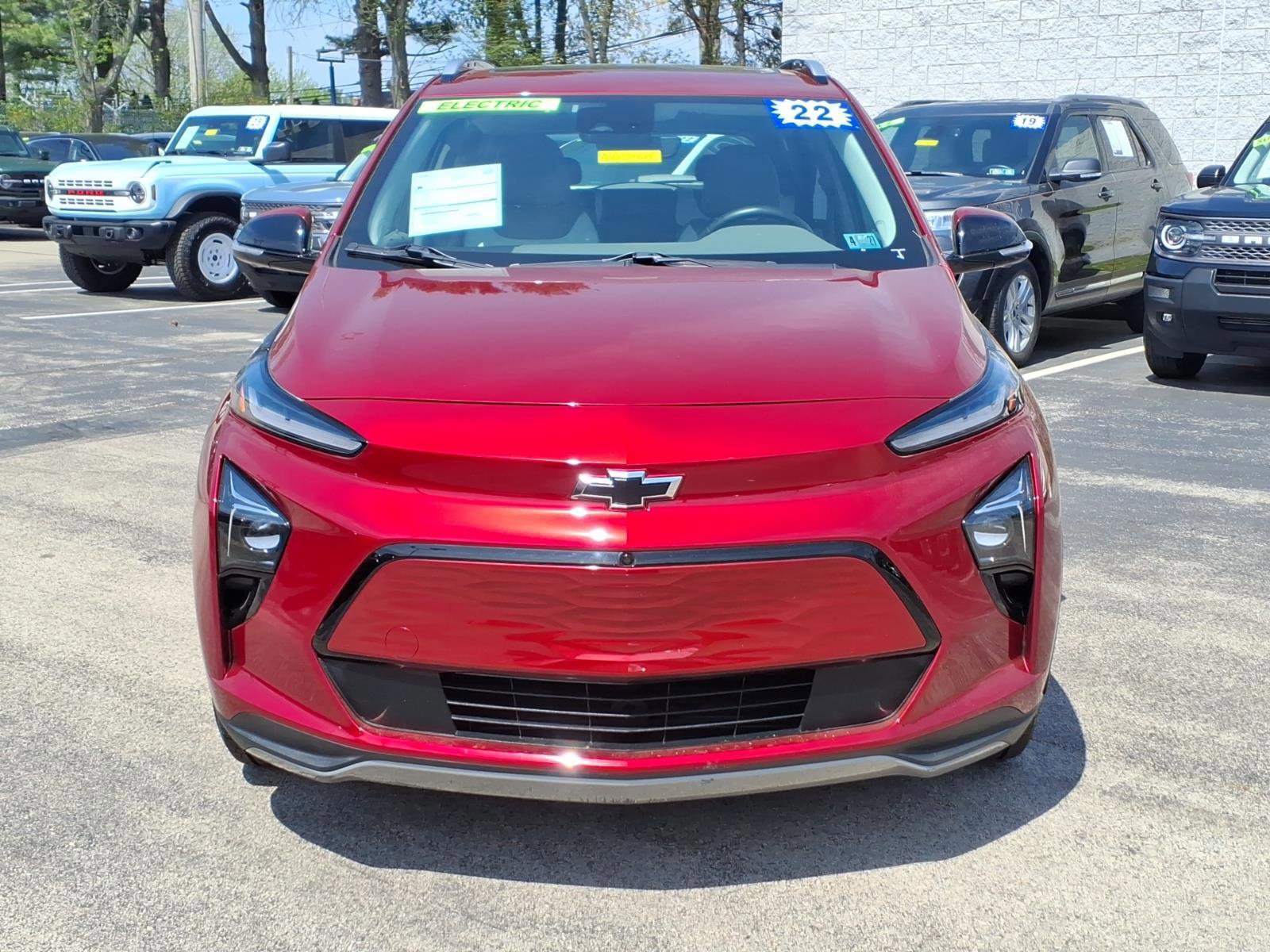 Used 2022 Chevrolet Bolt EUV Premier w/ Launch Edition image 8