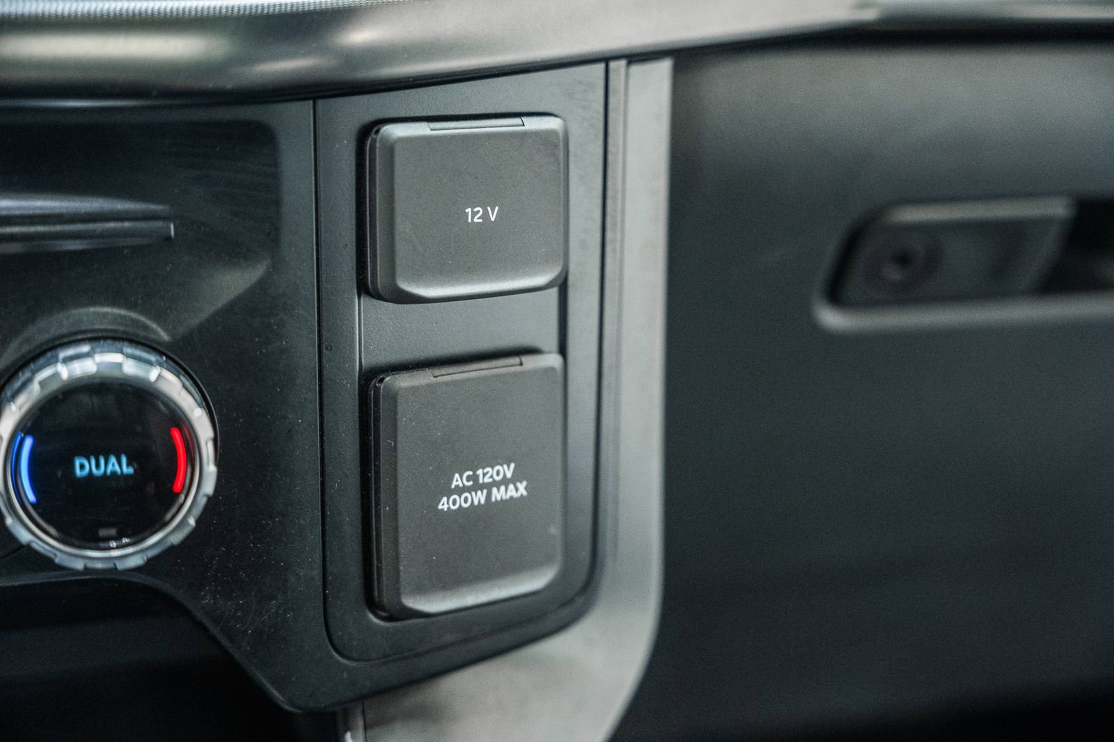 Certified 2024 Ford F150 Lariat AWD/4WD image 25