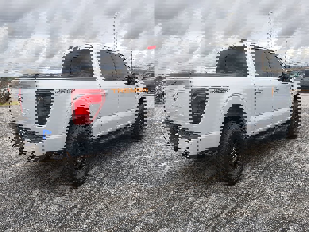 Certified 2025 Ford F150 Tremor w/ Bed Utility Package image 4