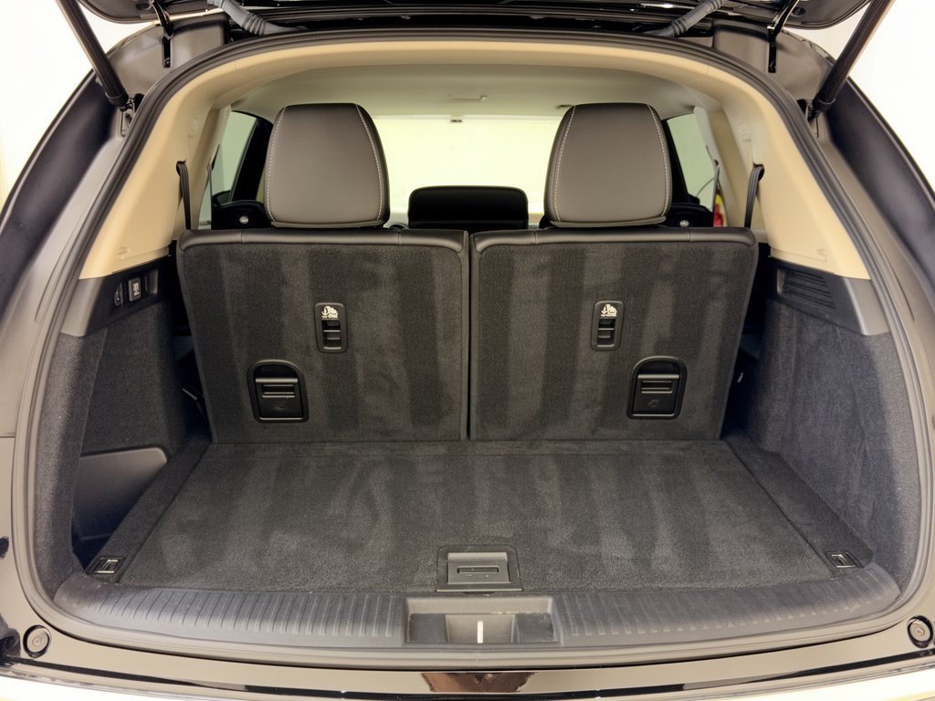 Used 2024 Acura MDX w/ Technology Package FWD image 28