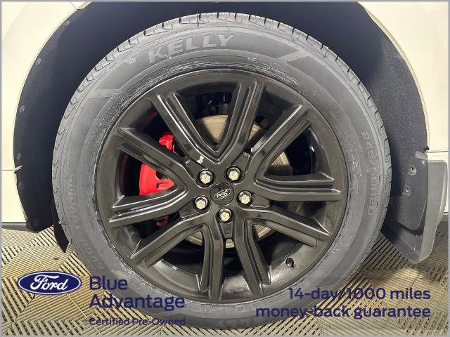Certified 2020 Ford Edge ST-Line AWD/4WD image 14