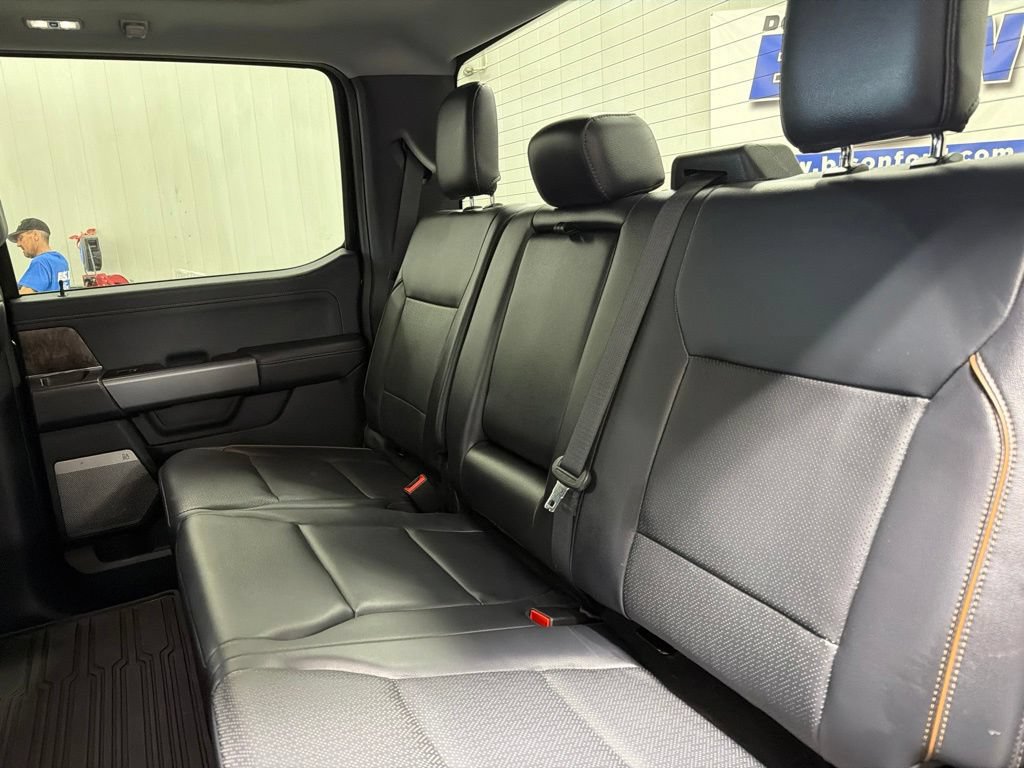 Certified 2025 Ford F350 Lariat w/ Tremor Off-Road Package AWD/4WD image 12
