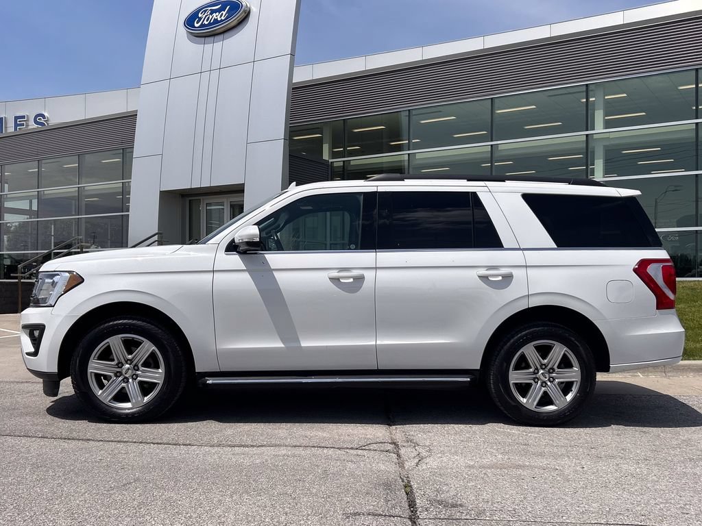 Certified 2021 Ford Expedition XLT AWD/4WD image 3