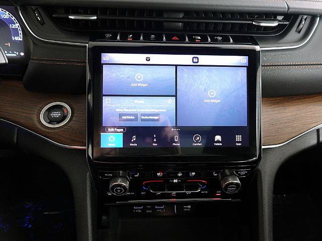 Used 2021 Jeep Grand Cherokee L Summit w/ Luxury Tech Group V AWD/4WD image 26