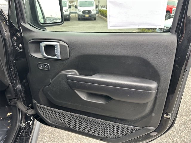 Used 2021 Jeep Wrangler Unlimited Sport image 34