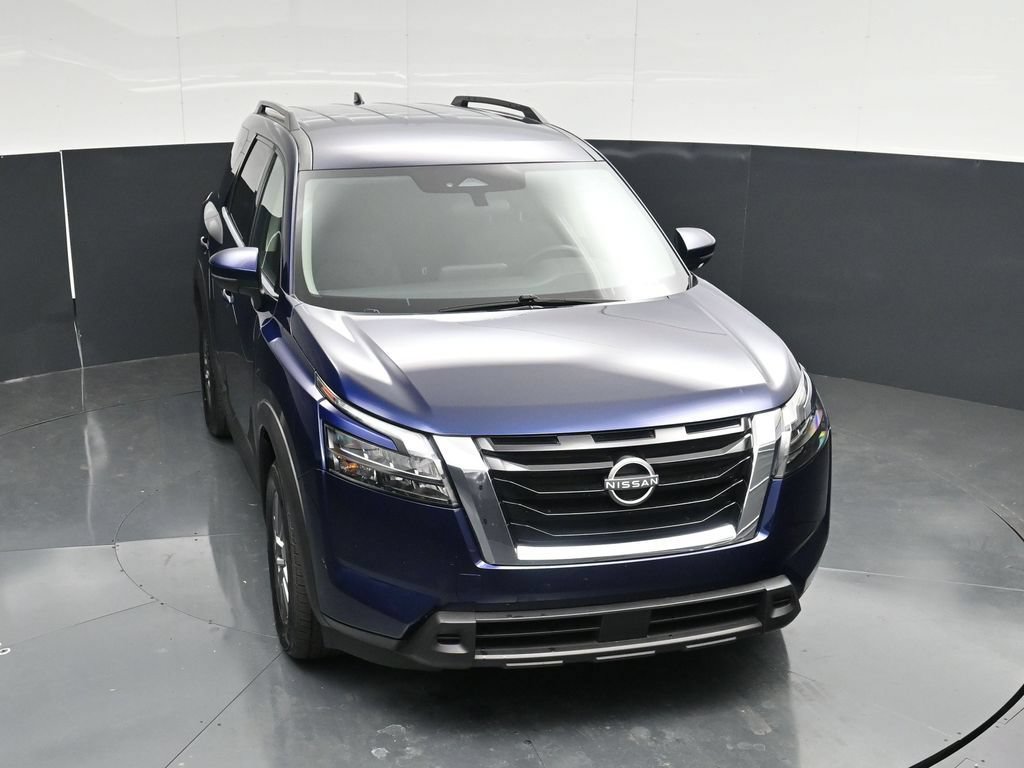 Used 2025 Nissan Pathfinder SV AWD/4WD image 35