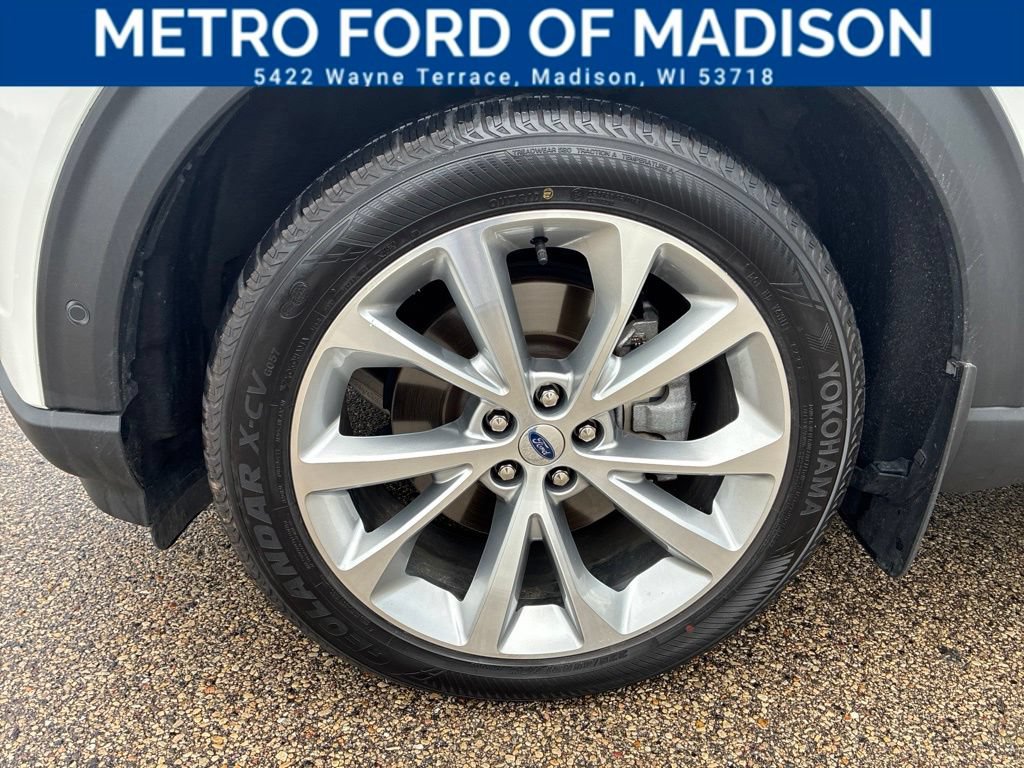 Certified 2023 Ford Explorer Platinum w/ Technology Package AWD/4WD image 57